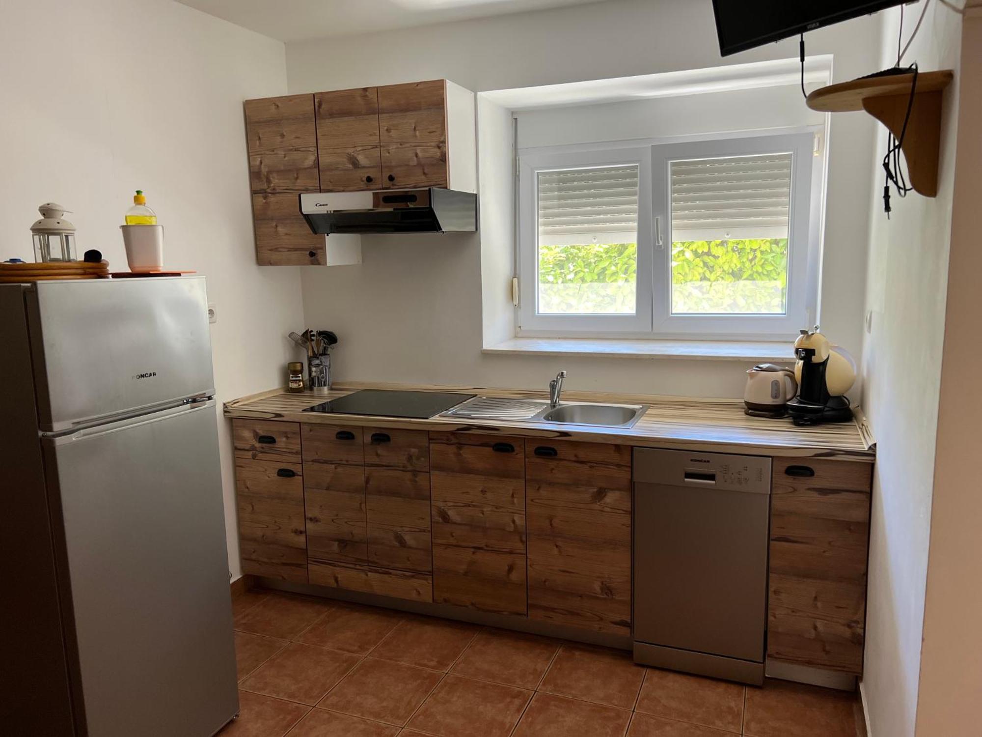 Apartmani Maksan Pakoštane Zewnętrze zdjęcie