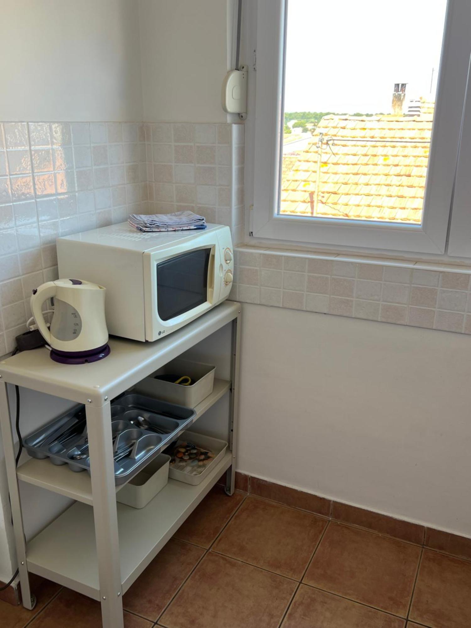 Apartmani Maksan Pakoštane Zewnętrze zdjęcie