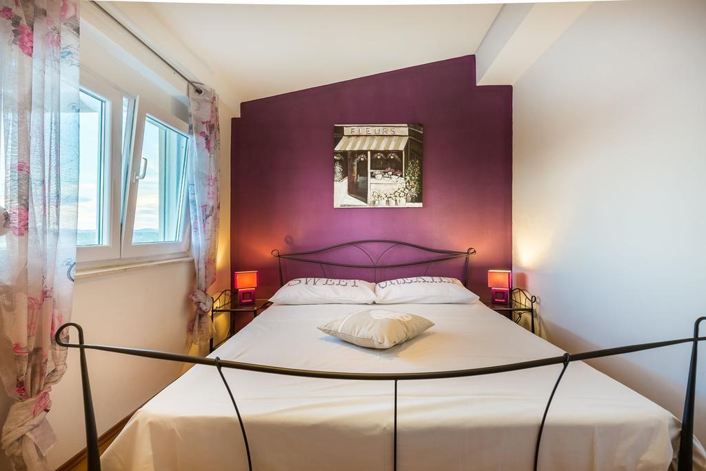 Apartmani Maksan Pakoštane Zewnętrze zdjęcie